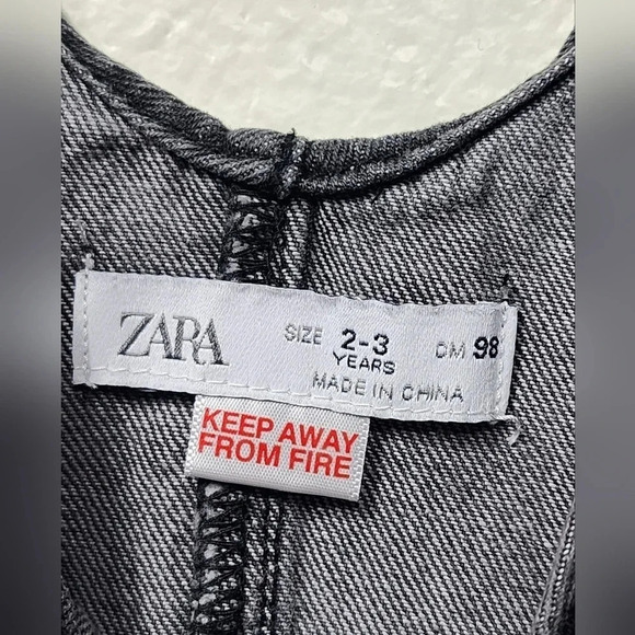 Zara Girls Black Denim Button Dress Size 2-3y School Preppy - Picture 4 of 5